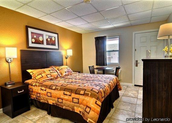 Rodeway Inn & Suites Nags Head Ruang foto
